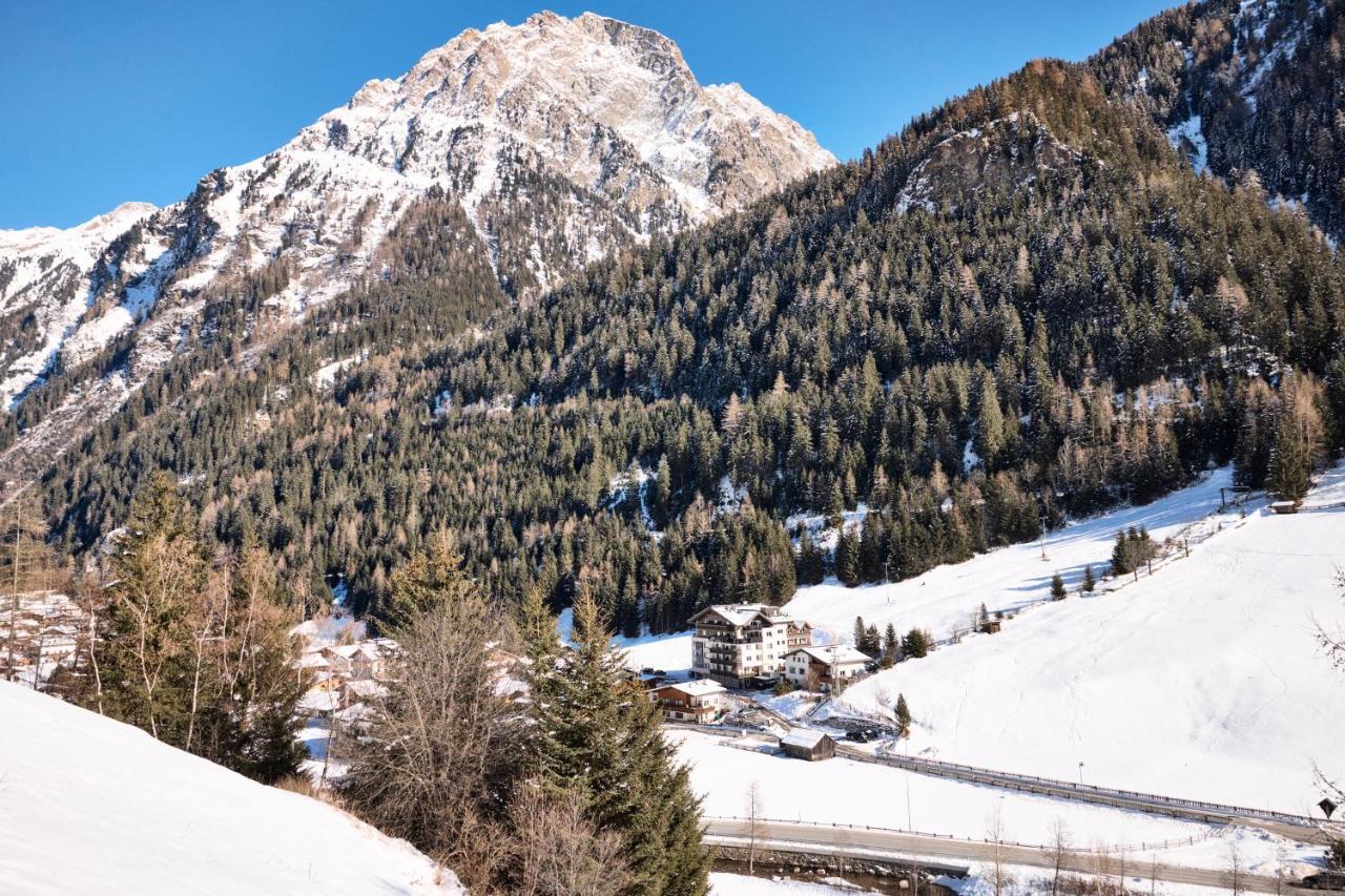 Aktivhotel Feichtner Hof Kaunertal Kültér fotó