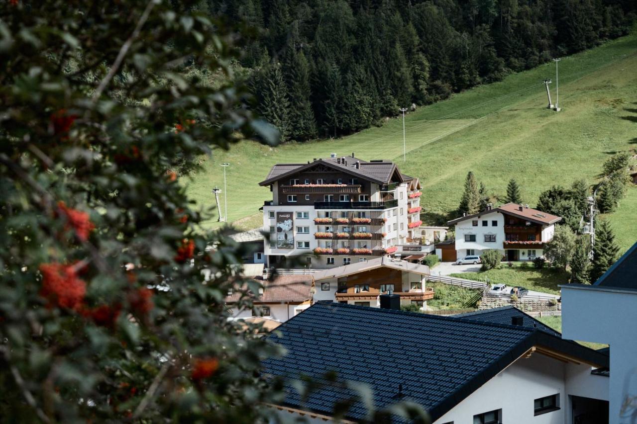 Aktivhotel Feichtner Hof Kaunertal Kültér fotó